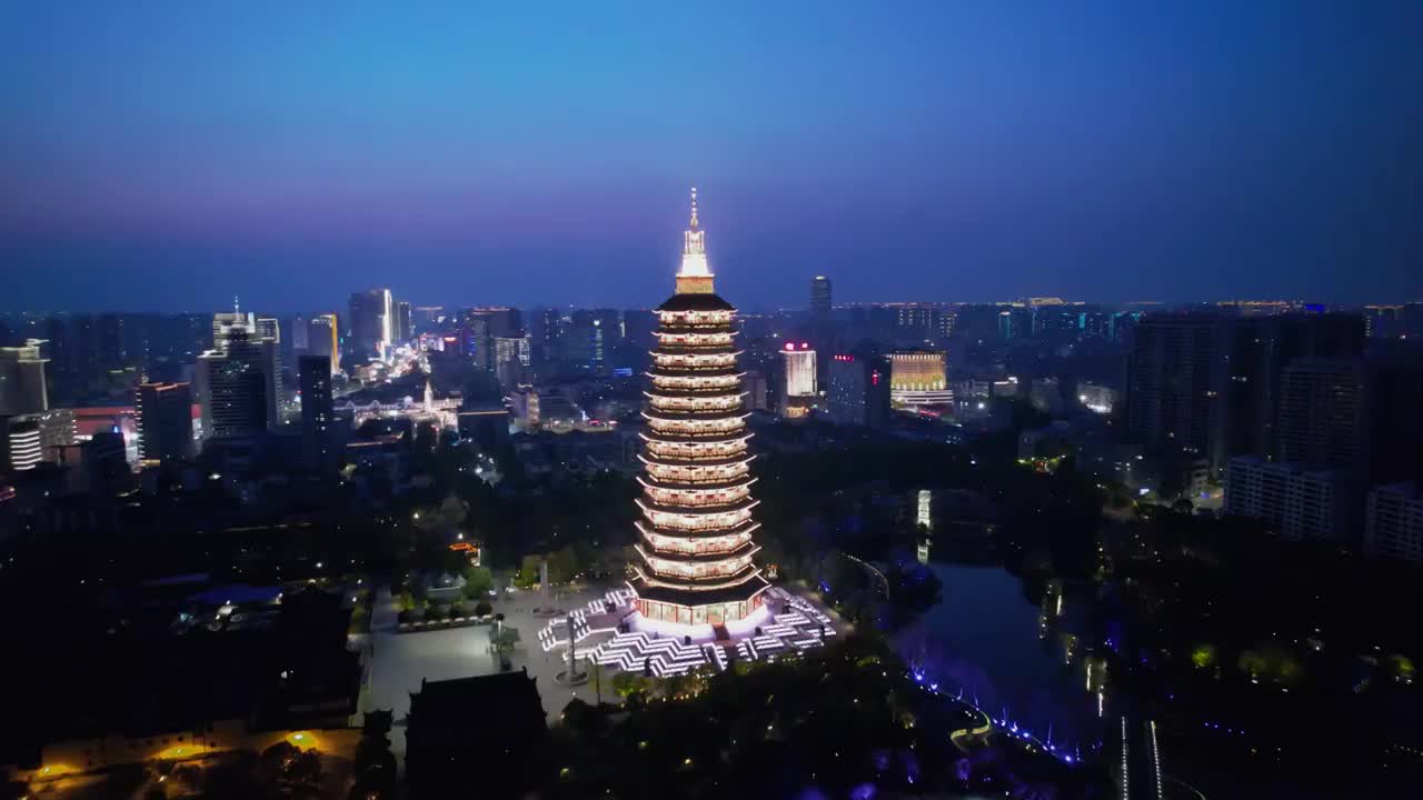 常州天宁宝塔-夜景航拍视频素材