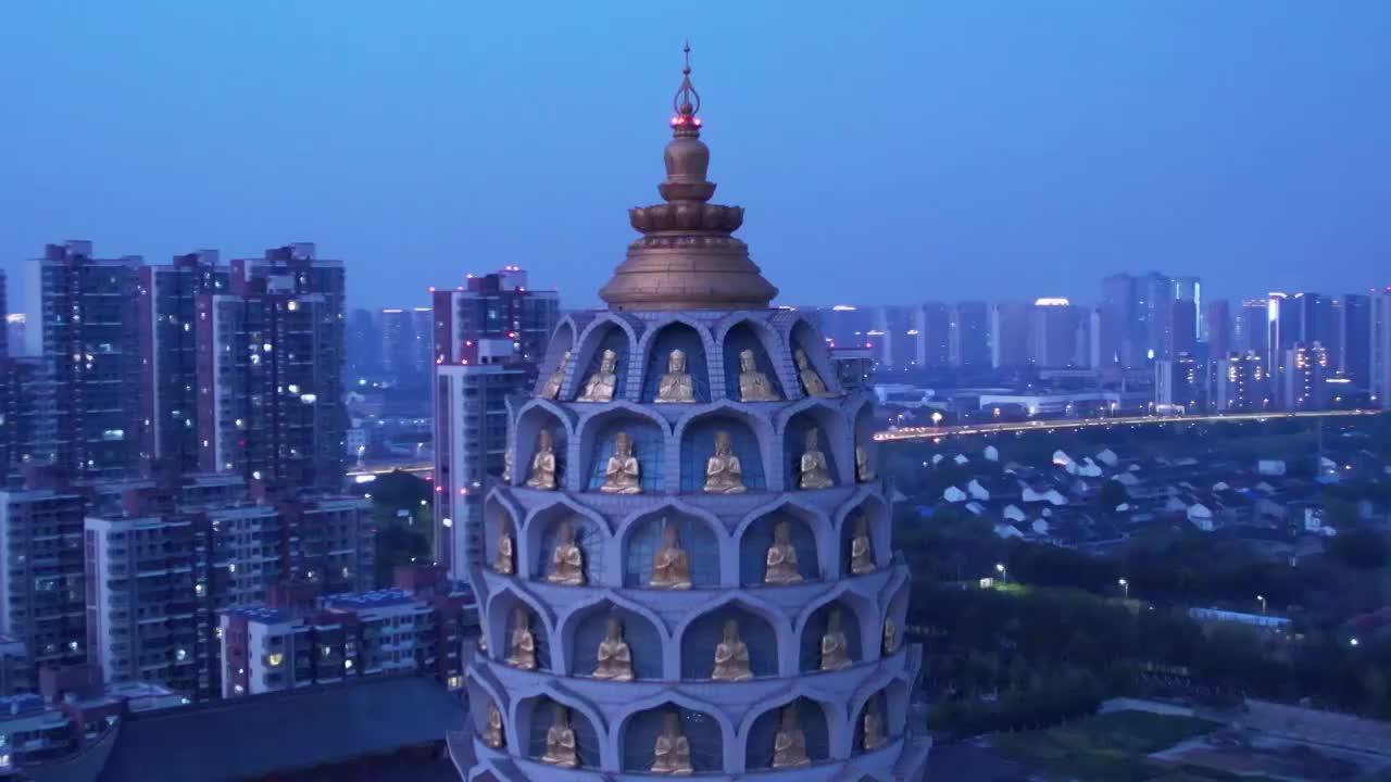 常州淹城宝林禅寺-夜景航拍视频素材