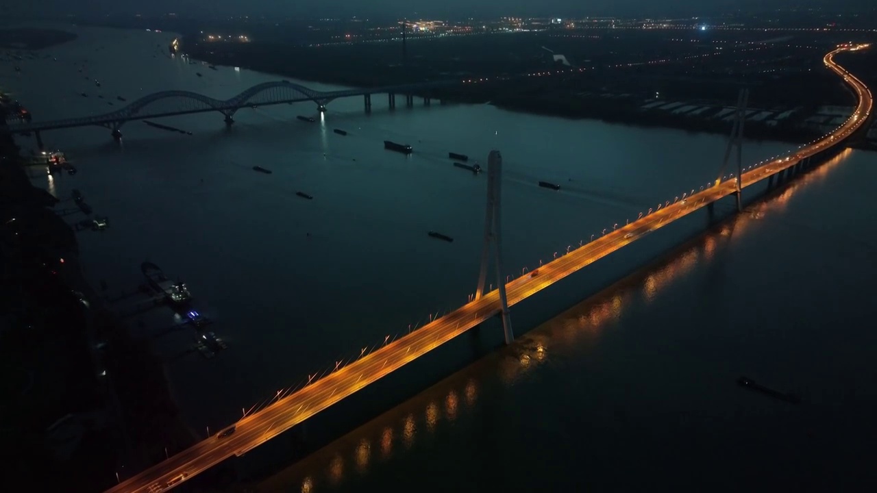 航拍江苏省南京市雨花区大胜关长江大桥视频素材