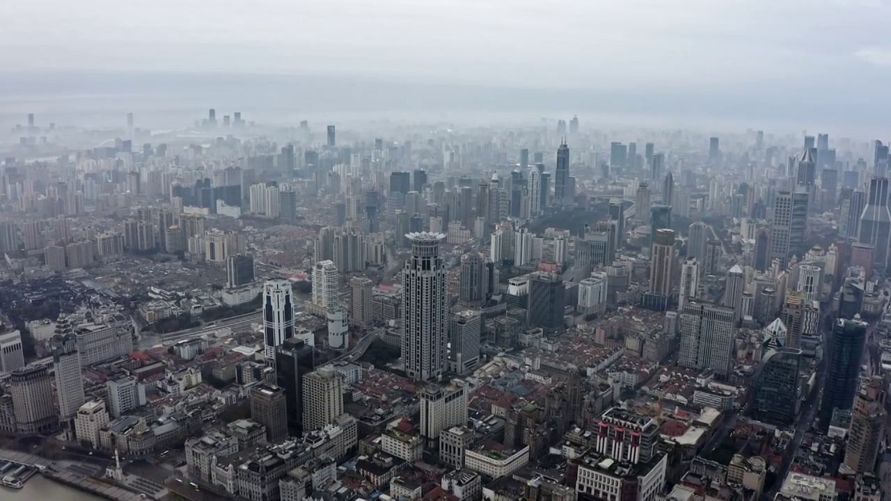 上海外滩航拍，空境城市风光清晨4K航拍视频素材