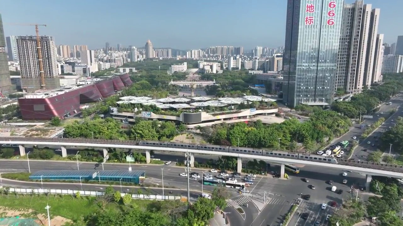 航拍深圳龙岗区龙城广场建筑群视频素材