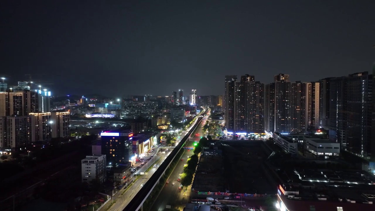 4K正版-航拍深圳龙翔大道夜景晚高峰车流视频素材