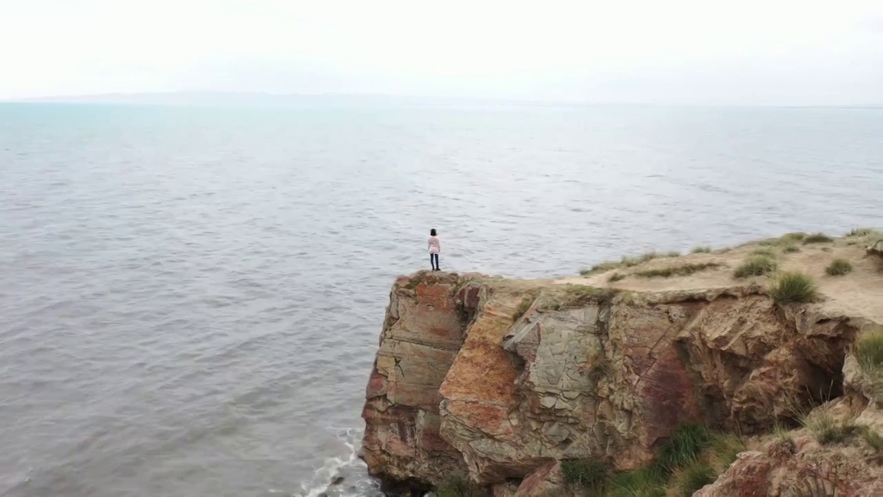 青海湖断崖视频素材