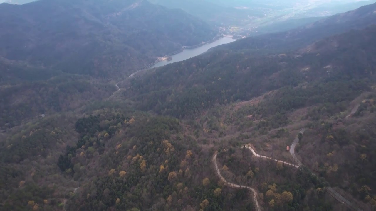 航拍武汉5A级旅游景区木兰天池湖景视频素材