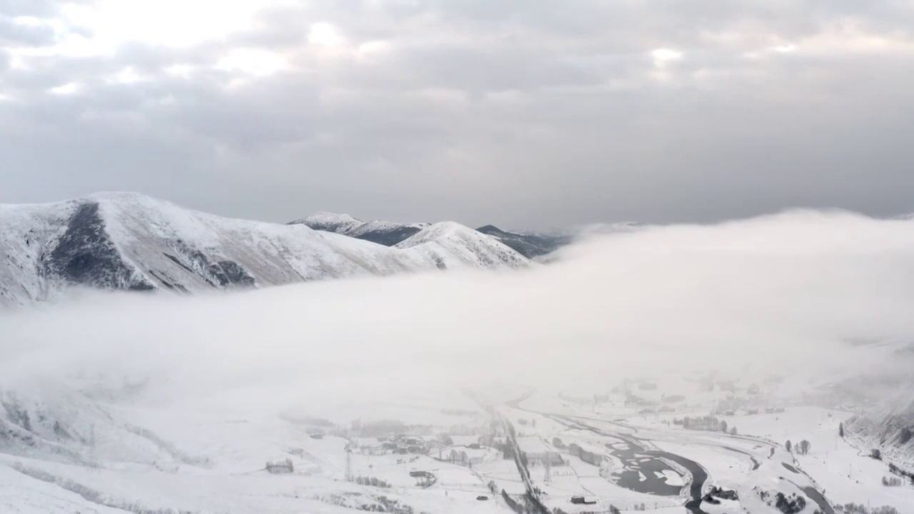 航拍四川新都桥雪景4k视频视频素材