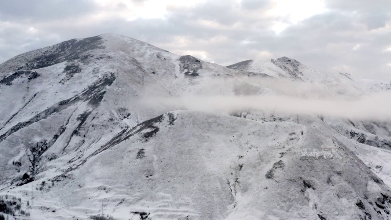 航拍四川新都桥雪景4k视频视频素材