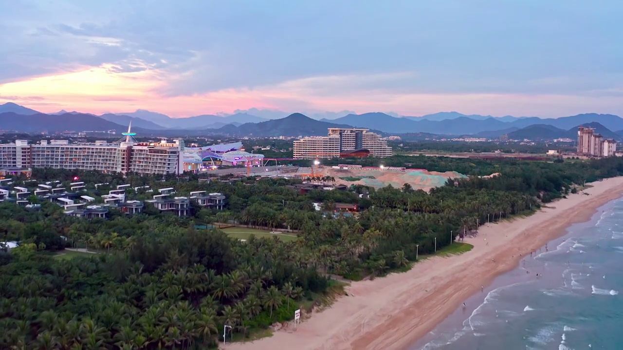 海南岛三亚市海棠区海棠湾黄昏风光视频素材