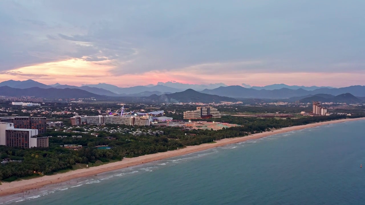 海南岛三亚市海棠区海棠湾黄昏风光视频素材