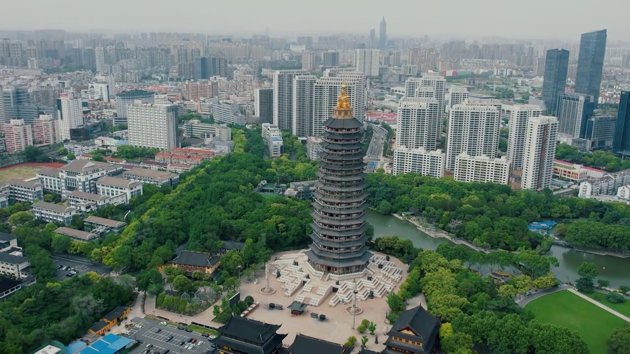 江苏常州天宁寺宝塔航拍视频素材