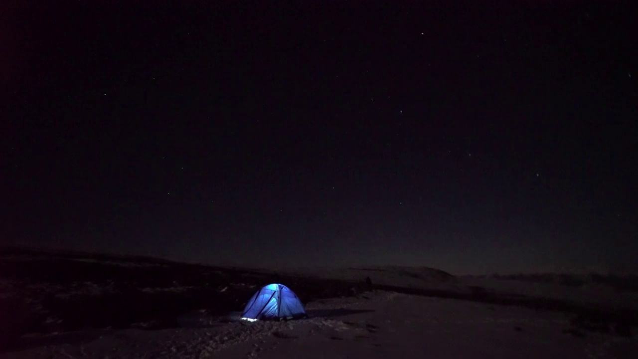 川西雪山星空4k实时视频视频素材