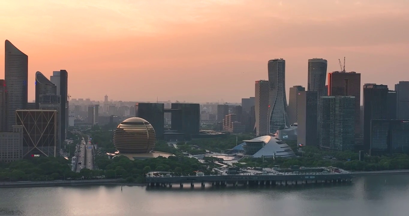 航拍杭州钱塘江沿岸城市建筑风景视频素材