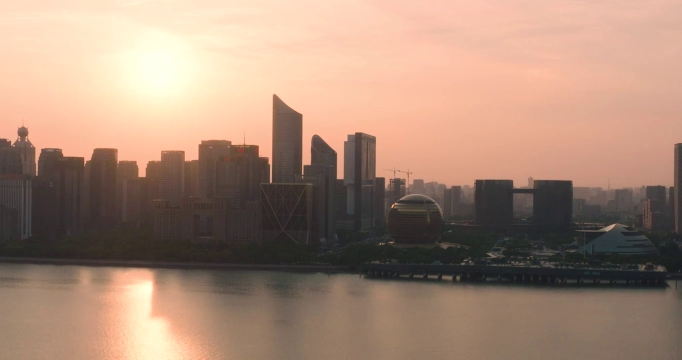 航拍杭州钱塘江沿岸城市建筑风景视频素材