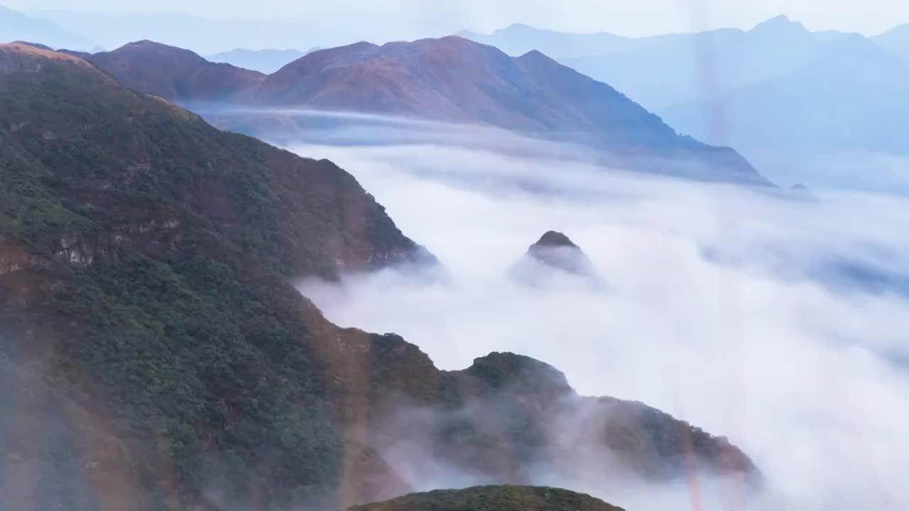 广东船底顶云海视频素材