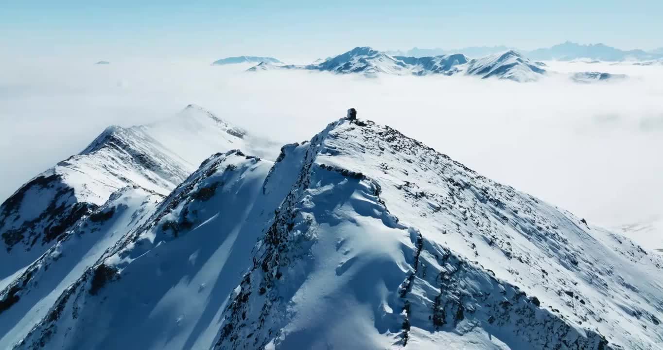 四川夹金山雪山航拍视频素材