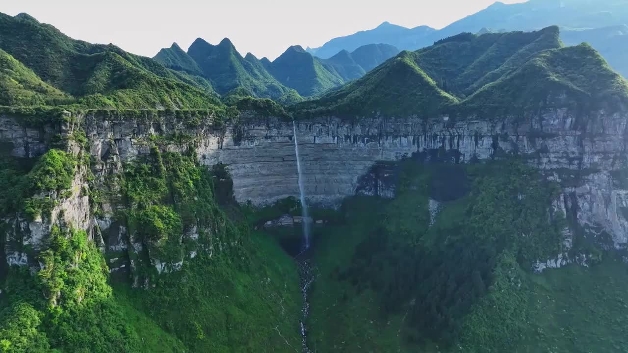 航拍重庆马尿水瀑布视频素材