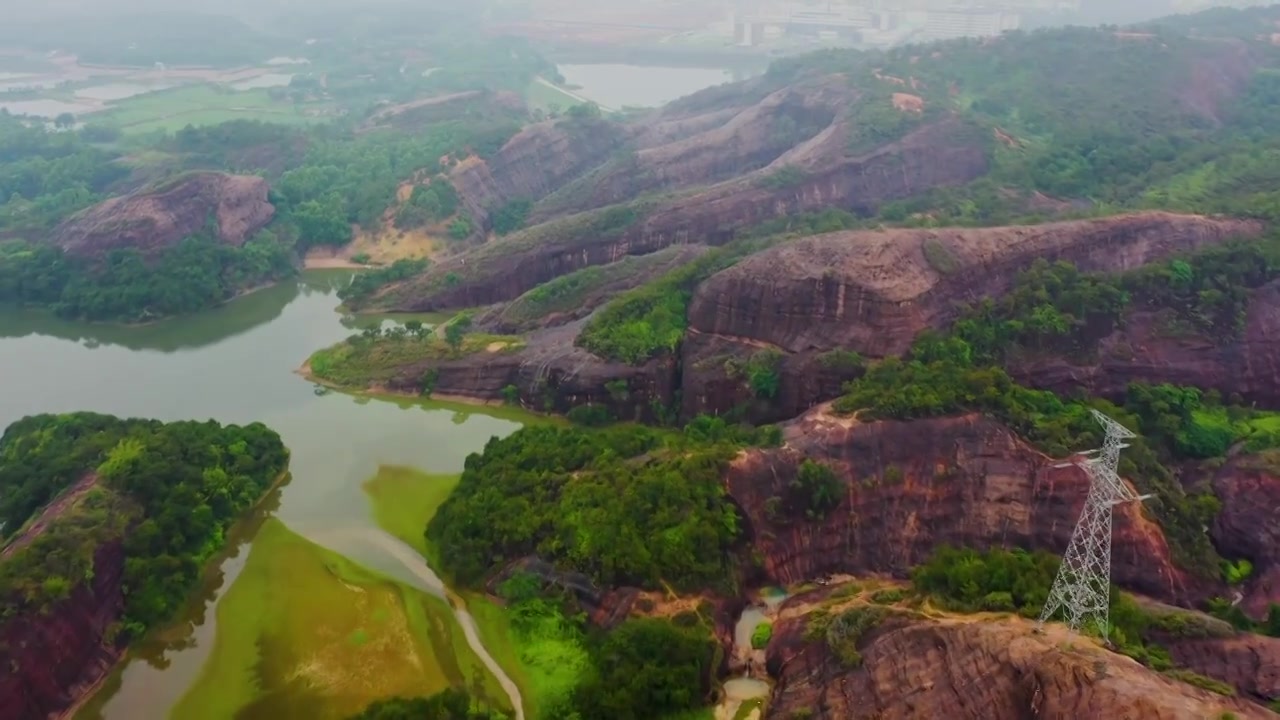 清远市石围六房水库卡斯特地貌雨后风景（合集）视频素材画面2