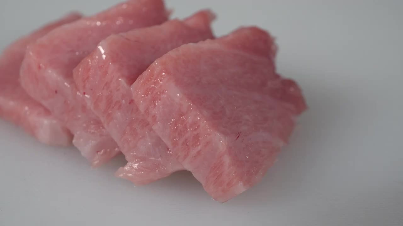 日本料理和风洋食厨师刀切和牛肉片牛肉视频素材