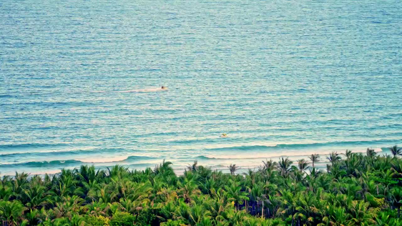 海南三亚海岸线视频素材