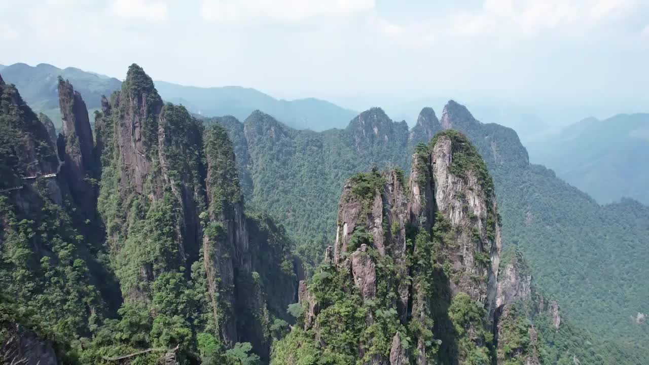 湖南郴州莽山五指峰景区4k航拍视频素材