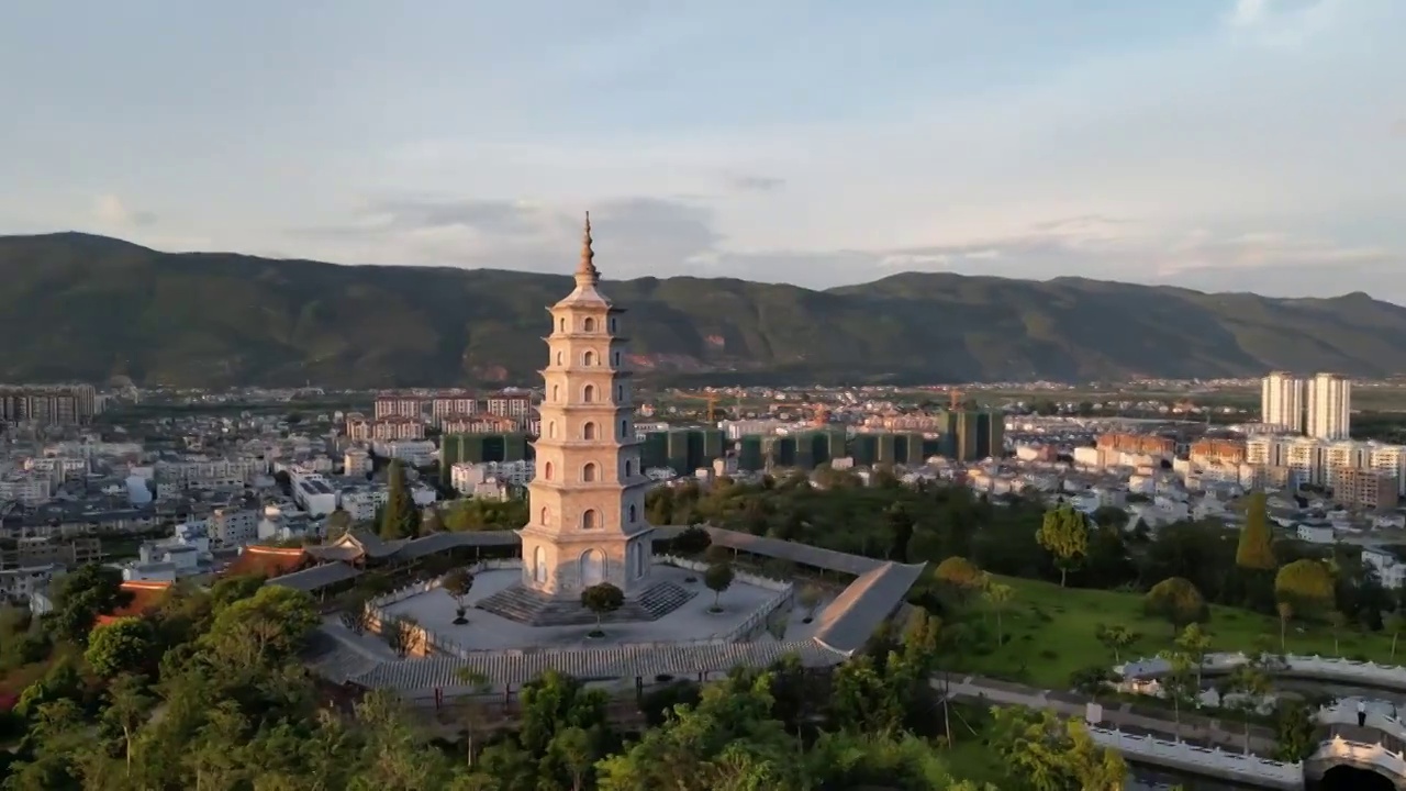 云南省红河州石屏县地标建筑焕文塔视频素材