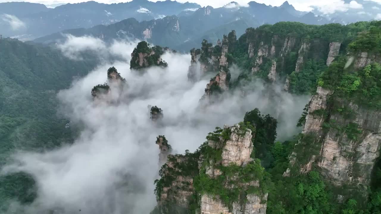 航拍张家港界天子山云海视频素材