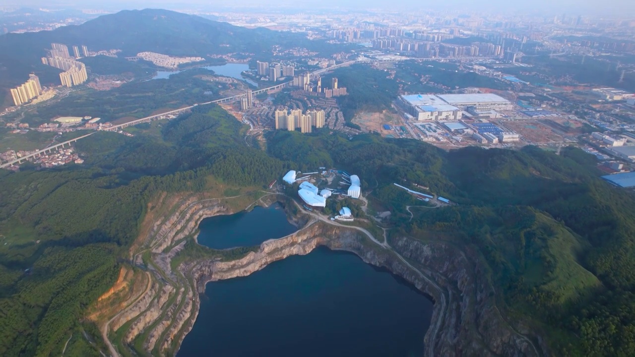 广州油麻山天坑视频素材