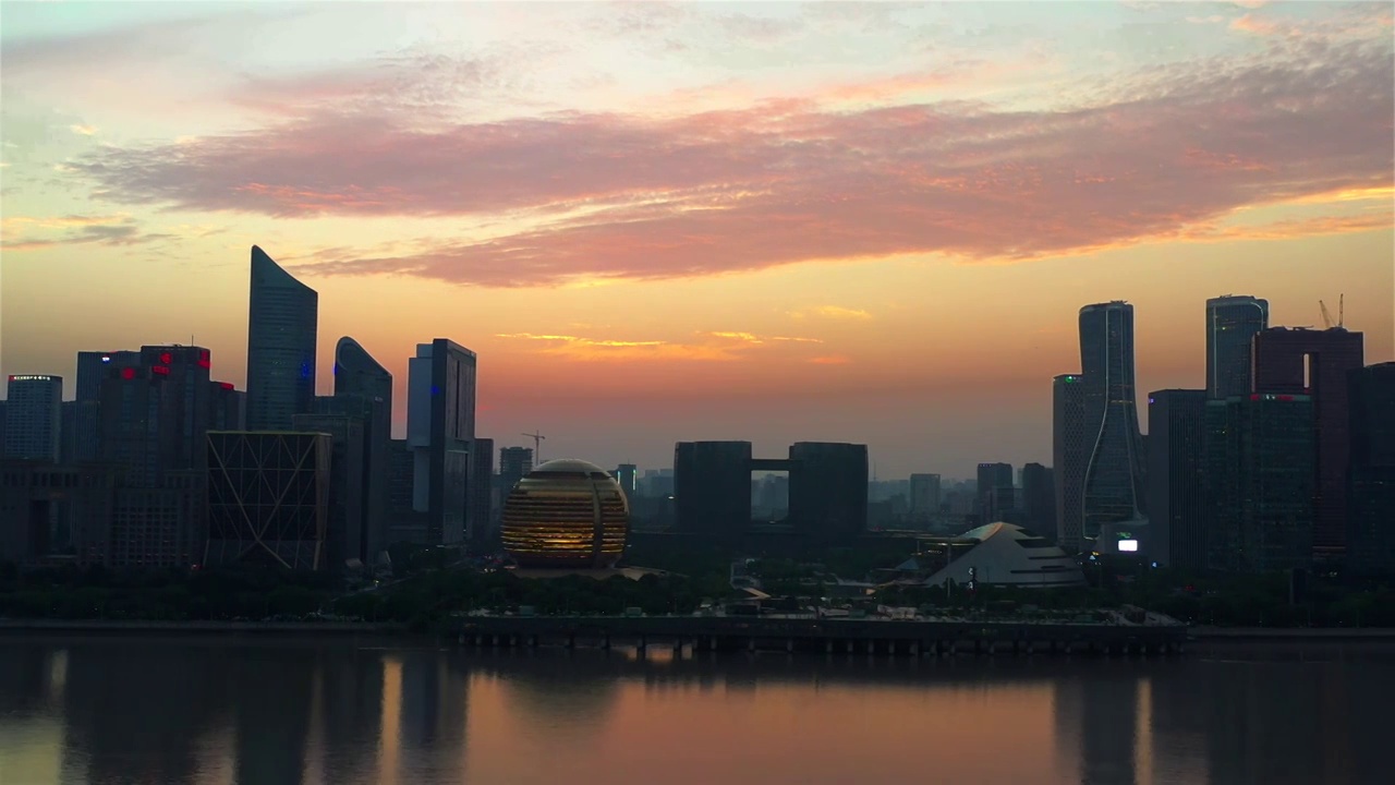 杭州城市阳台夜景视频素材