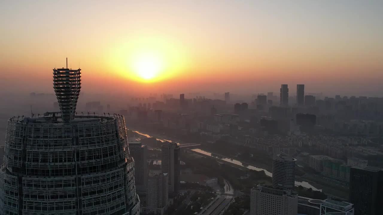 郑州大玉米日出景色视频素材