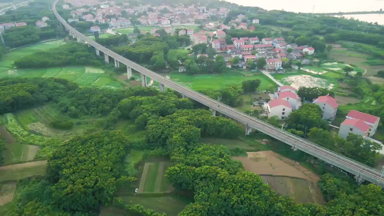 正在建设的高铁线路视频素材