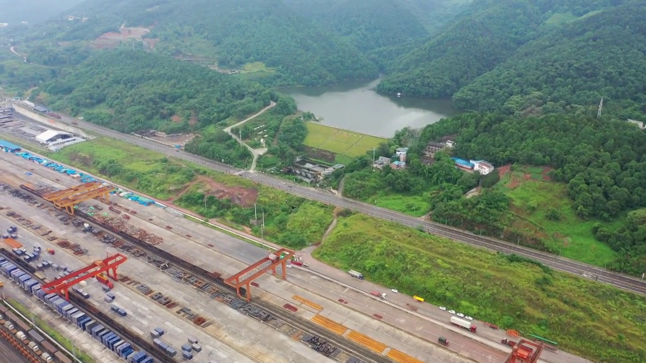 重庆市九龙坡白市驿货运站火车站视频素材