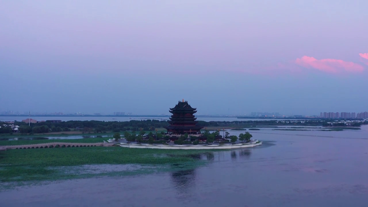 苏州园区阳澄湖重元寺风景航拍视频素材