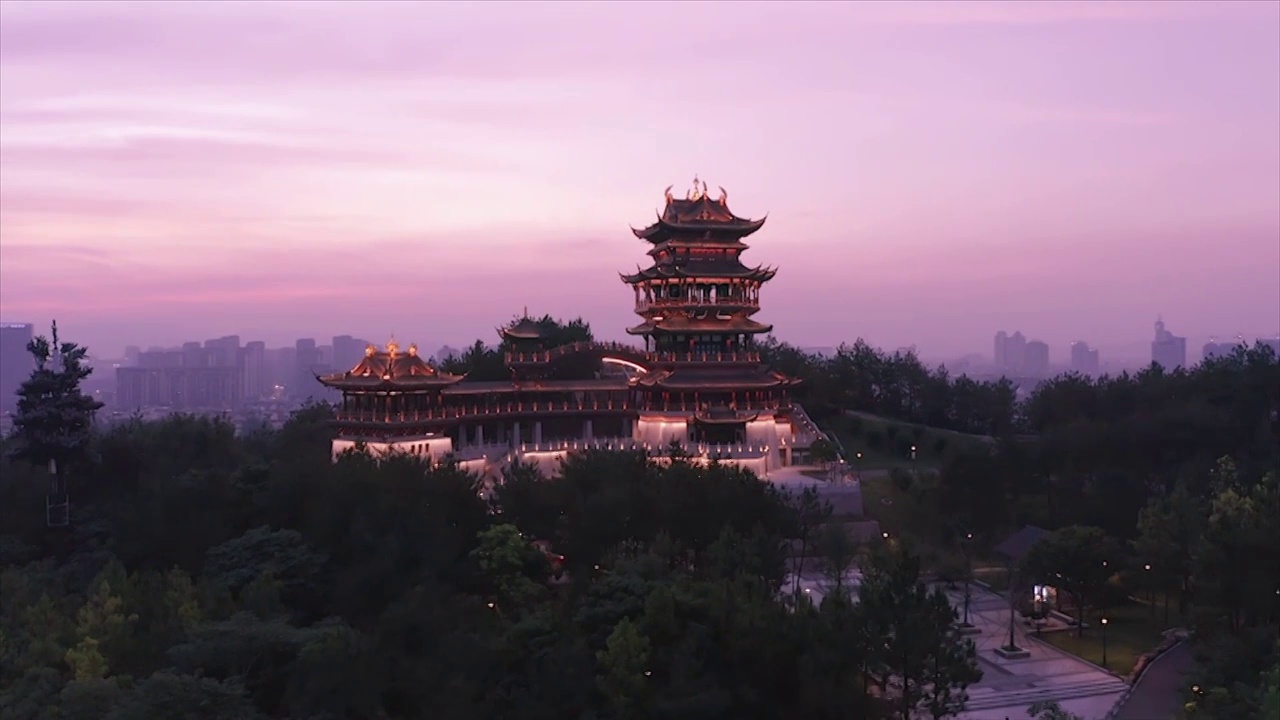 浙江义乌鸡鸣阁夜景航拍视频素材