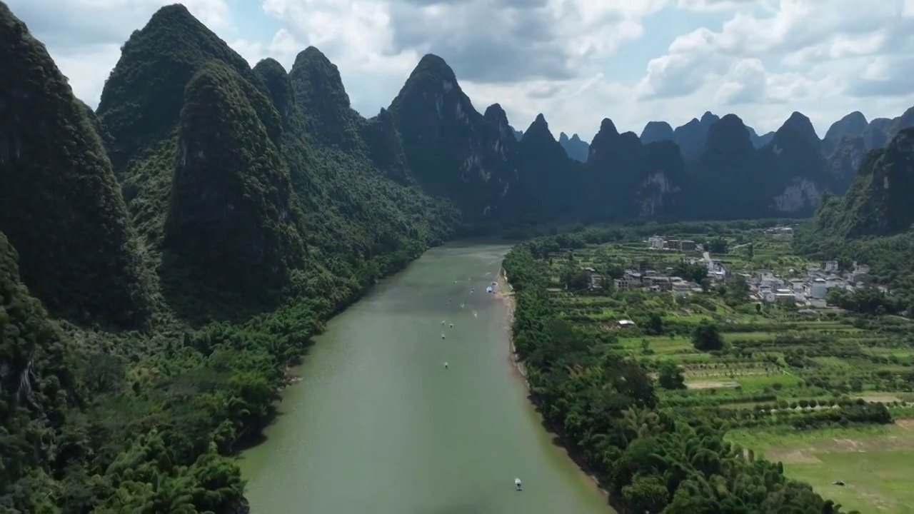 延时航拍桂林漓江风景区风光视频素材