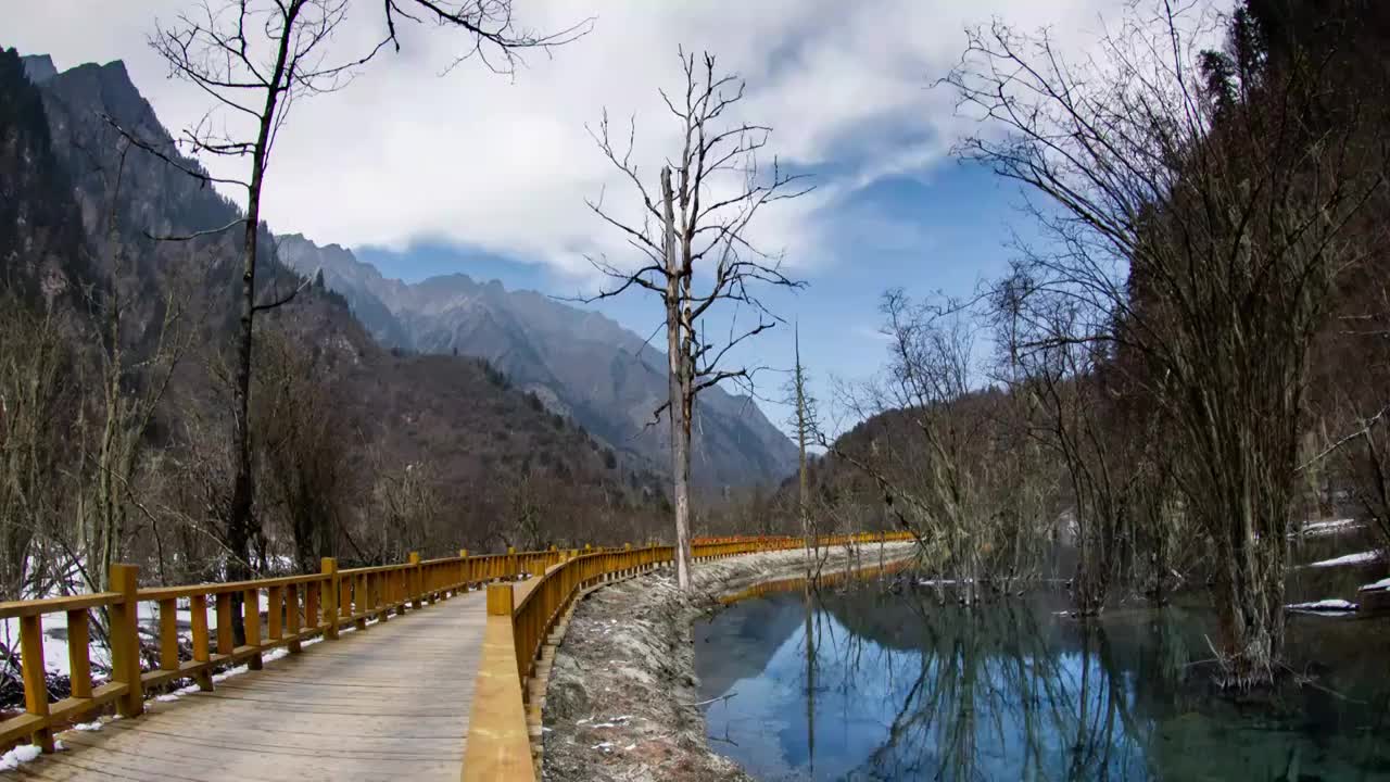 四川阿坝州毕棚沟冬季雪景延时视频素材