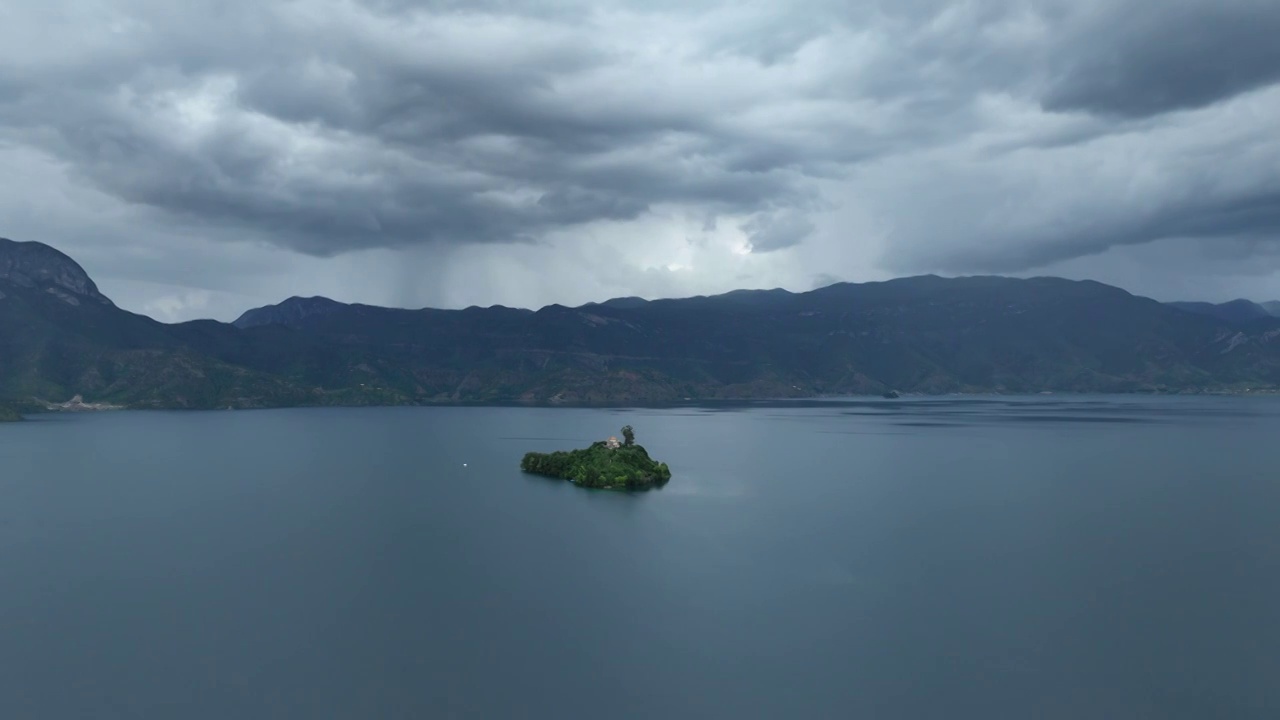 丽江泸沽湖航拍风光视频素材