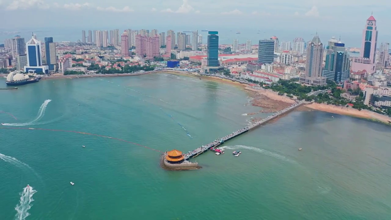 青岛前海湾城市天际线航拍视频素材