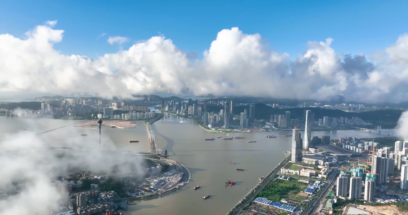 航拍横琴粤澳深度合作区云海与建筑视频素材