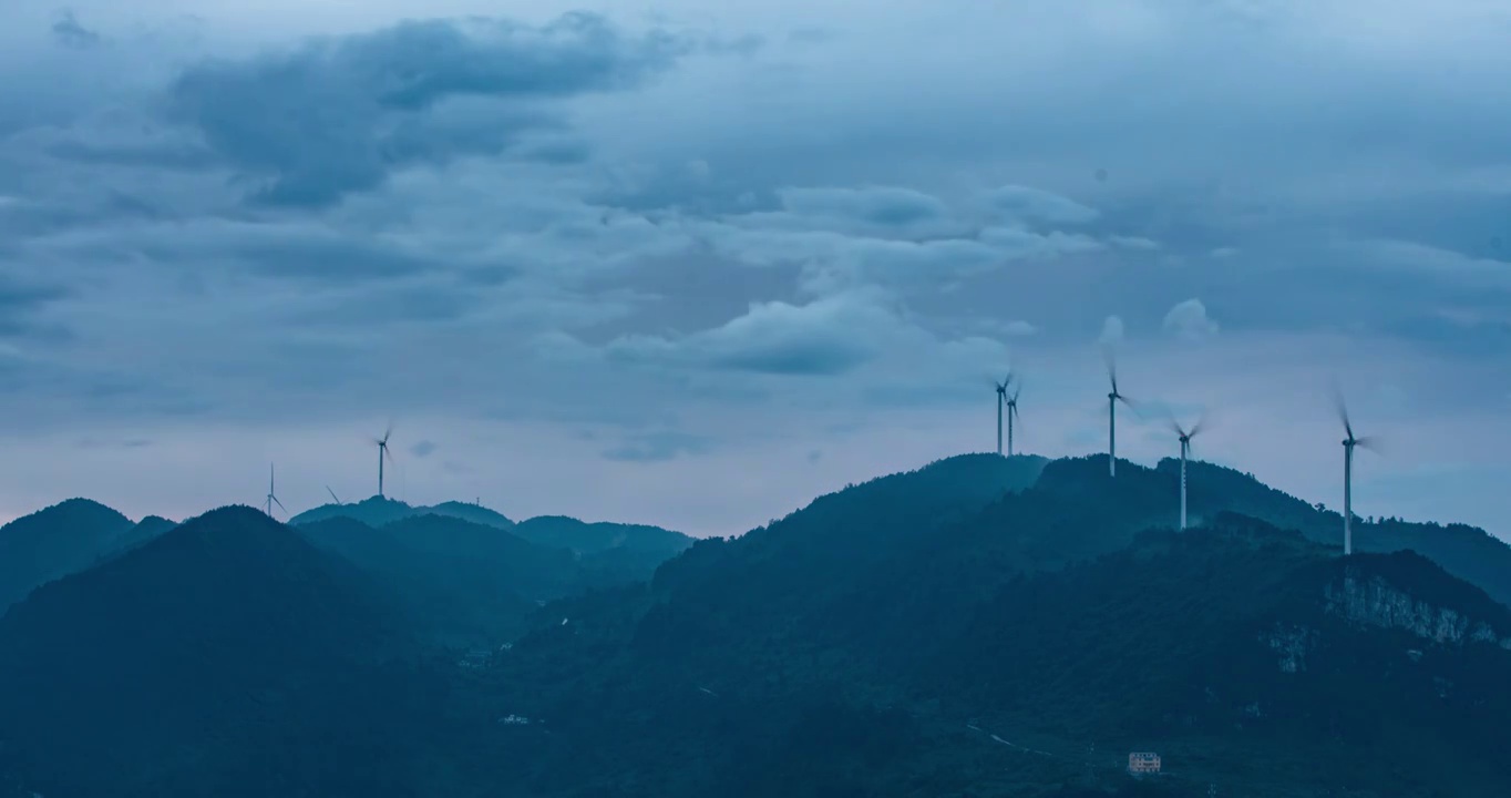 寺院坪风车视频素材