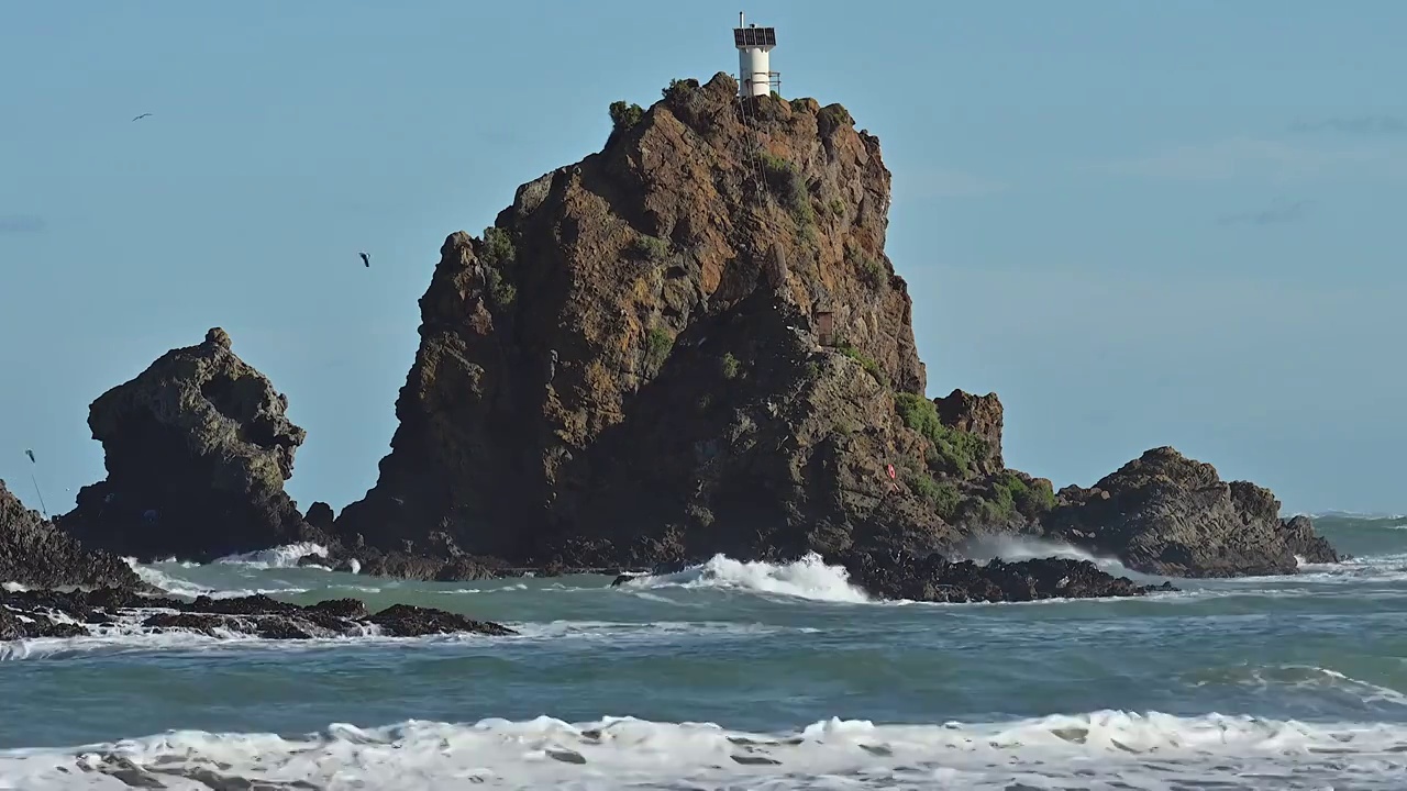 海岛上的海浪视频素材