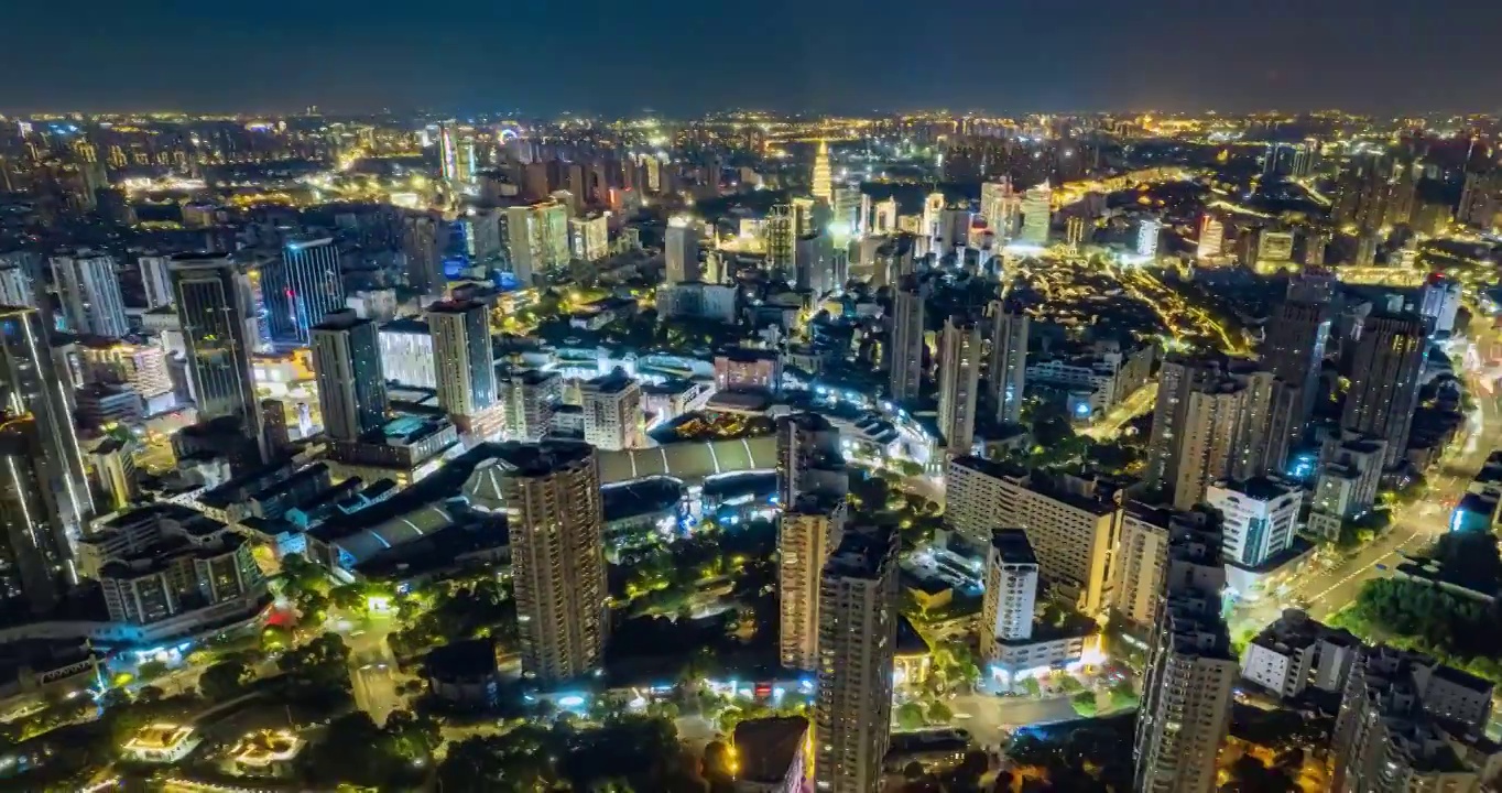 江苏省常州市钟楼区市中心夜景航拍大范围延时视频素材