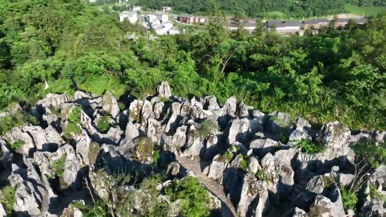 重庆天池情缘景区石林航拍视频素材