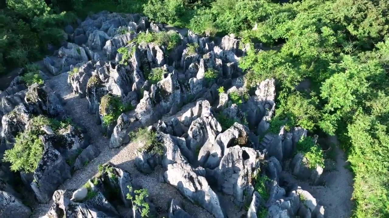 重庆天池情缘景区石林航拍视频素材