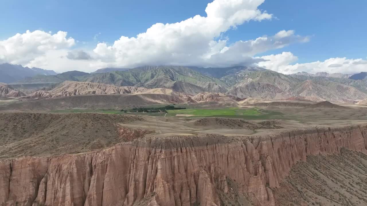 阿克苏托木尔峰视频素材