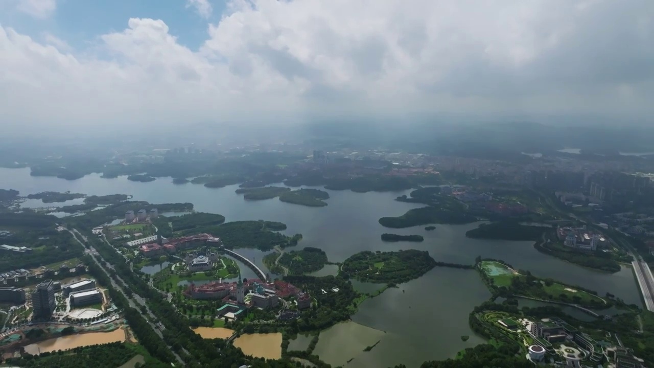 中国广东东莞松山湖全景航拍视频素材