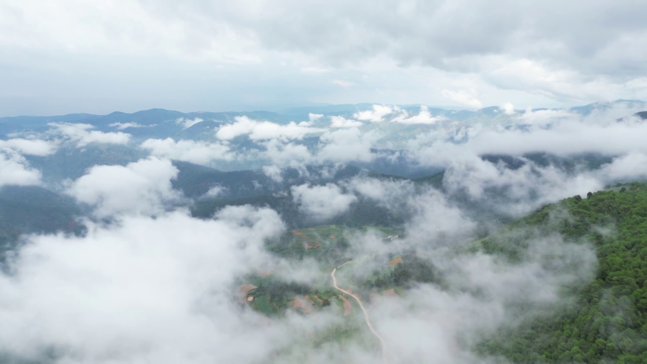 云南省红河州石屏县山区云海风光视频素材