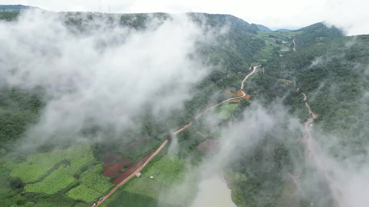 云南省红河州石屏县山区云海风光视频素材