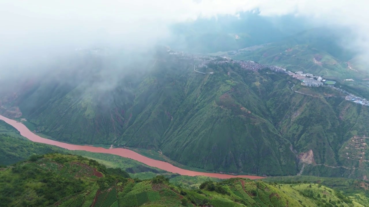 云南省红河州石屏县峡谷风光视频素材