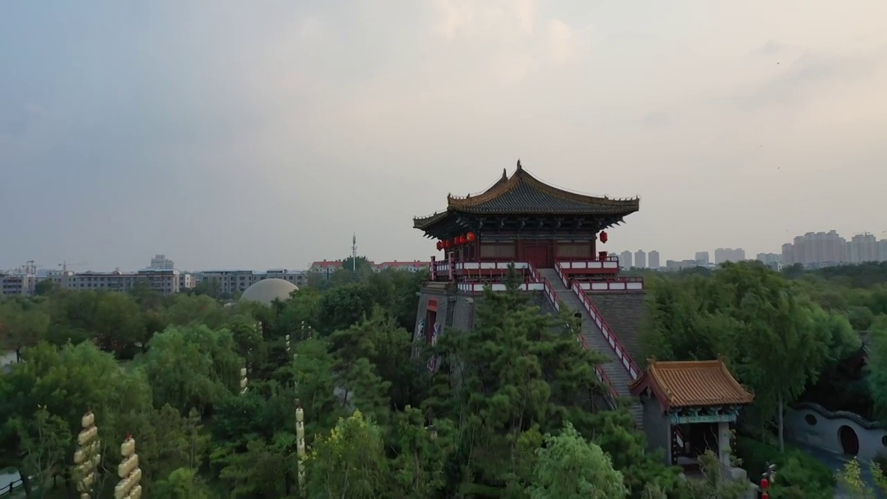 航拍清明上河园视频素材画面2