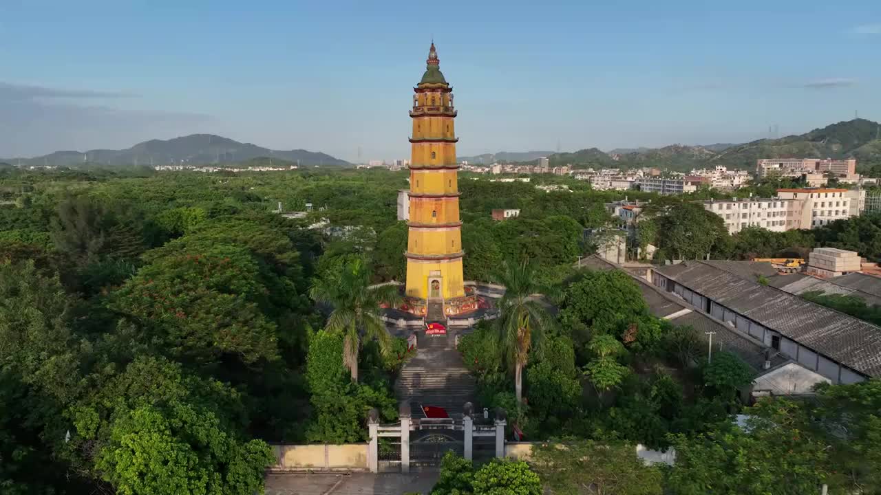 广东省揭阳市普宁洪阳镇培风塔航拍视频素材