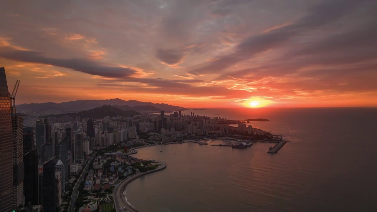 青岛浮山湾日出航拍延时视频素材